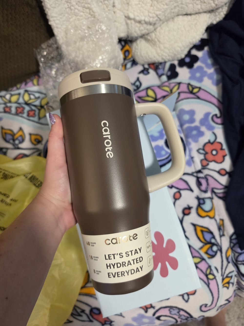 NWT Carote Beige And Brown Tumbler 32oz
